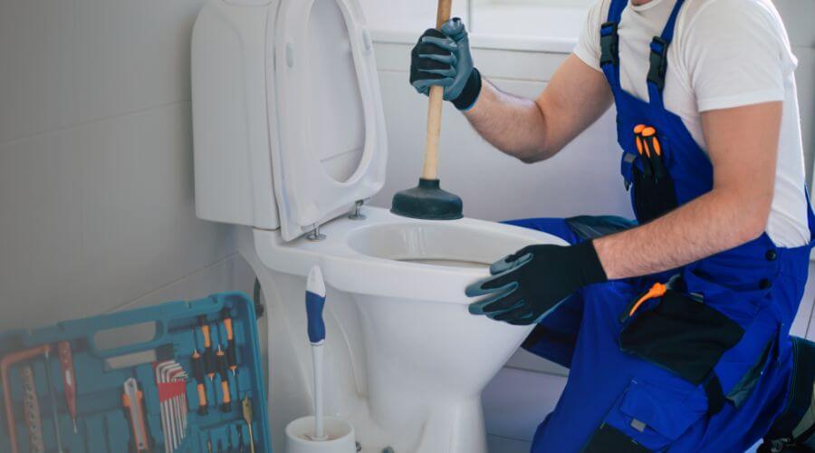 Professional septic pumping service in Agenda, KS
